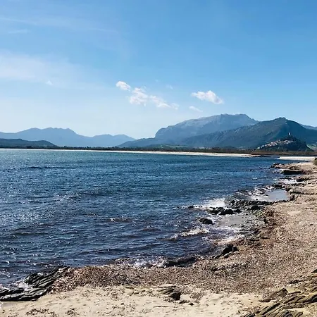 Serafina 100 Mt Dal Mare Budoni Вилла