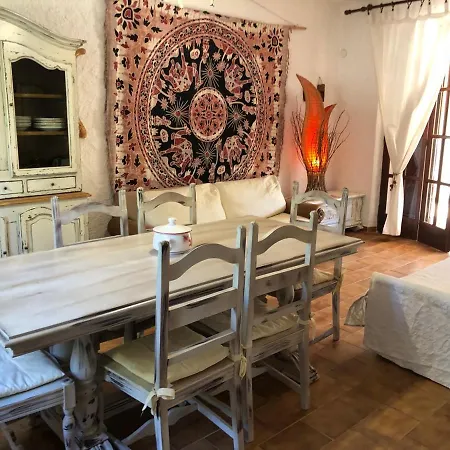 Serafina 100 Mt Dal Mare Budoni Вилла *